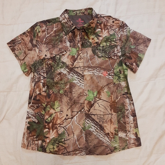 Camouflage Dura-Cool Technology Scotchguard Protect Button Down Top - Picture 11 of 16